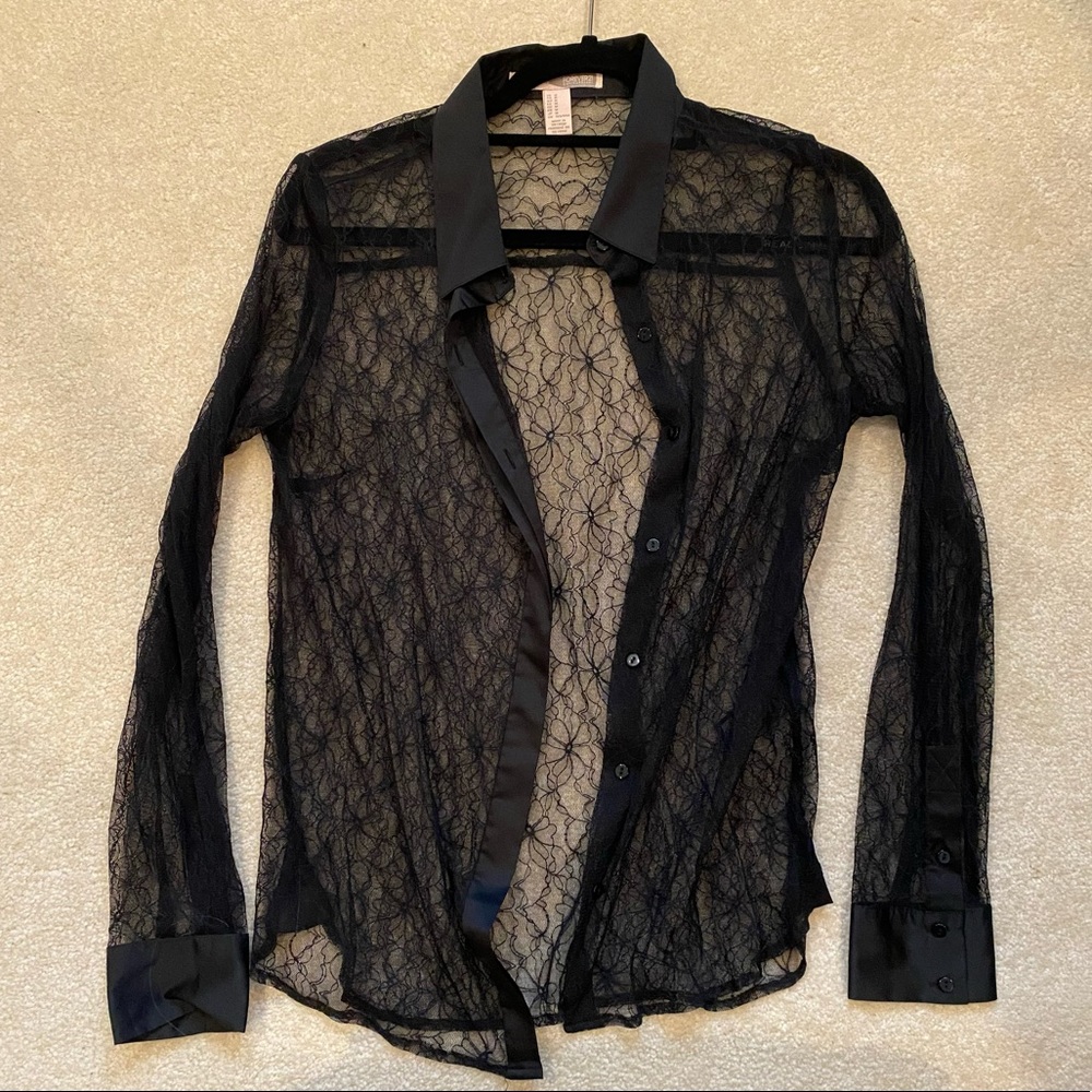 Forever 21 Modern Lace Black Button Up Shirt, Size Medium